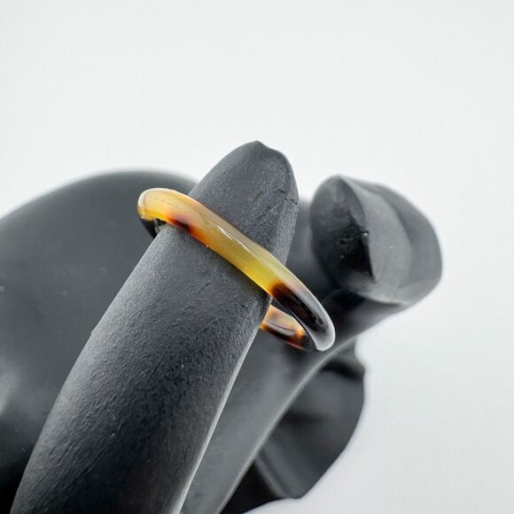 Vintage Brown Tan Band Ring Minimalist Dainty Neutral Preppy Earthy Retro MCM - Picture 1 of 7